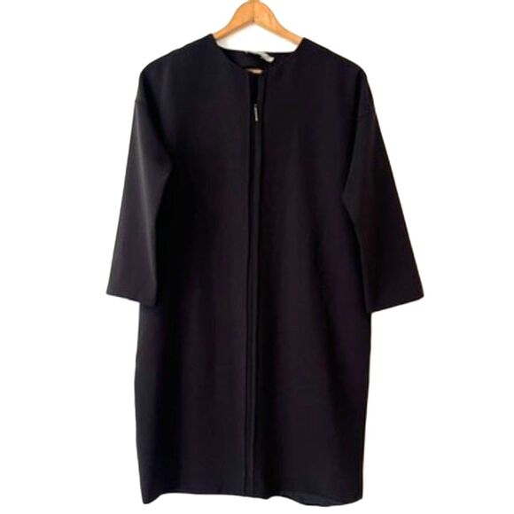 Vince Black Minimalist Shift Dress Front Seam Zipper Medium $365 Retail - Picture 4 of 8